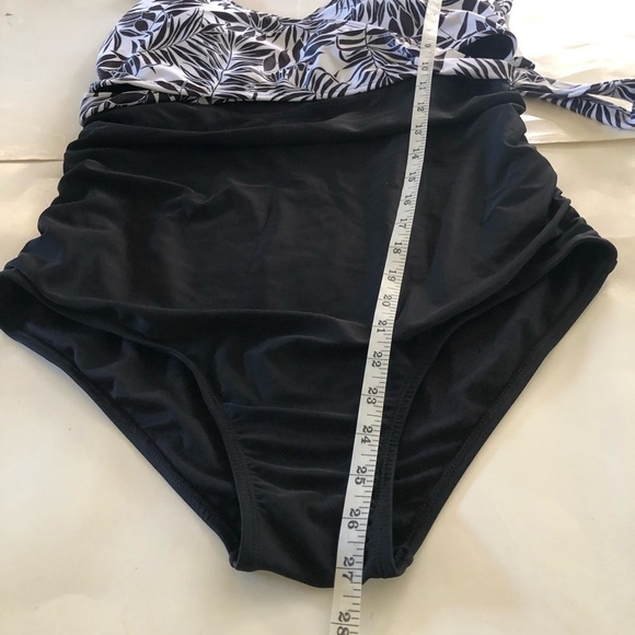 Daci Women’s Crossover High Waisted Cutout Open Back One Piece Swimwear Size 14W - Picture 12 of 15